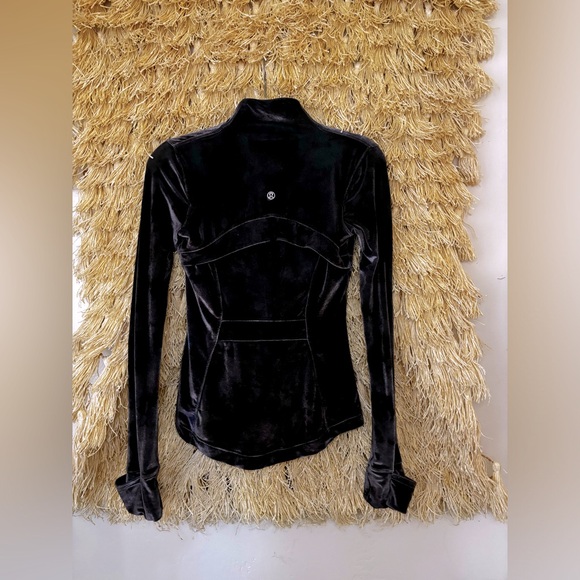 Lululemon💎NWOT💎Define Jacket *Velour💎
Interstellar Dark Grey Multi💎Size 4 - Picture 9 of 16